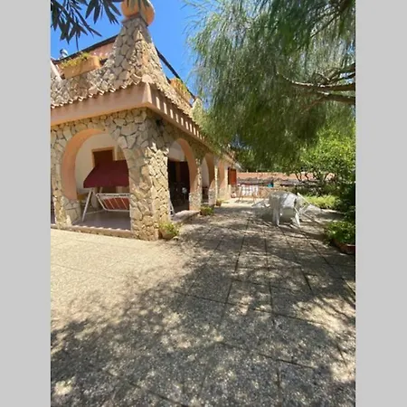 Spanuvillas Hébergement de vacances Solanas (Cagliari)